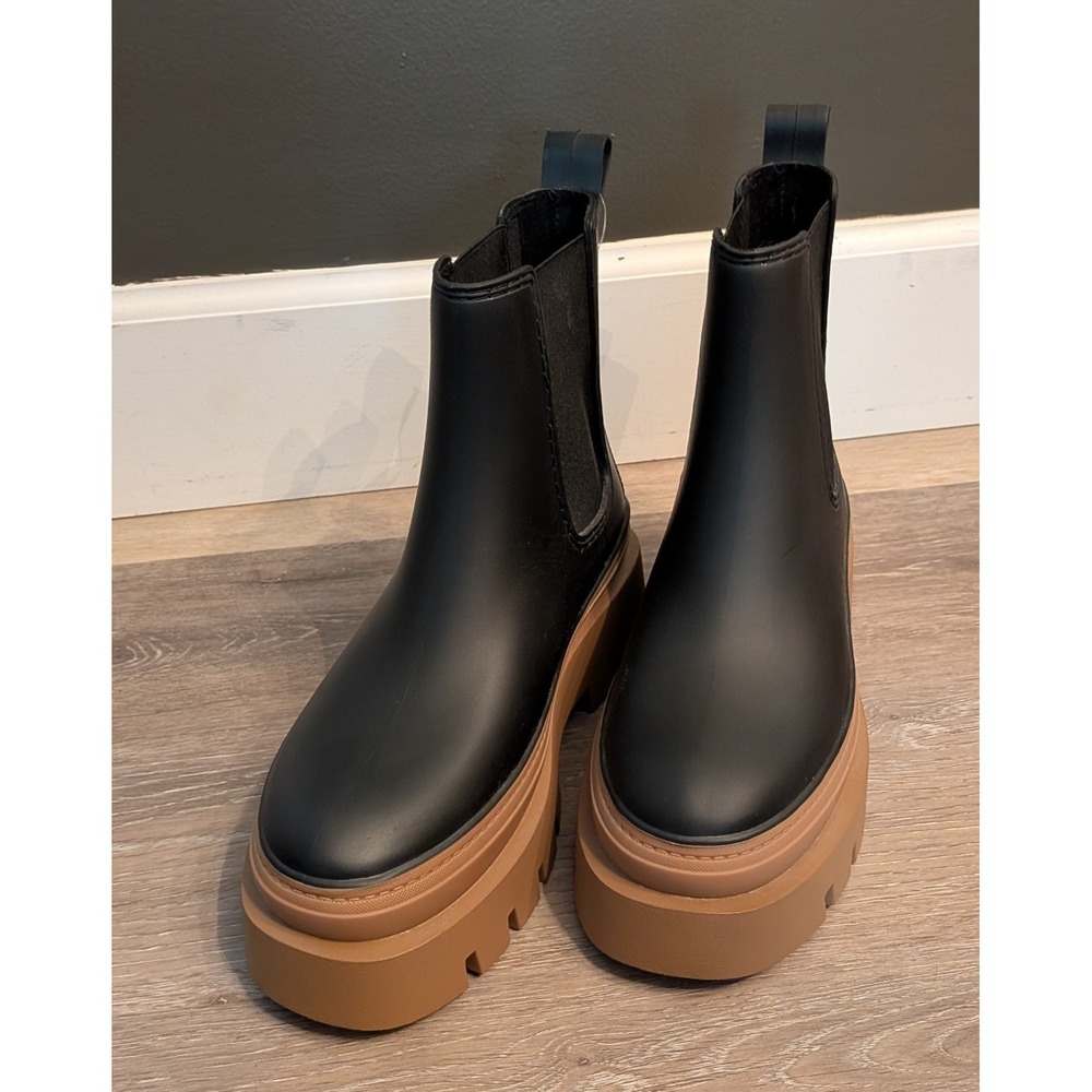Jeffrey Campbell Rain-Storm Black Tan Platform Lug Sole Chelsea Rain Boots 7